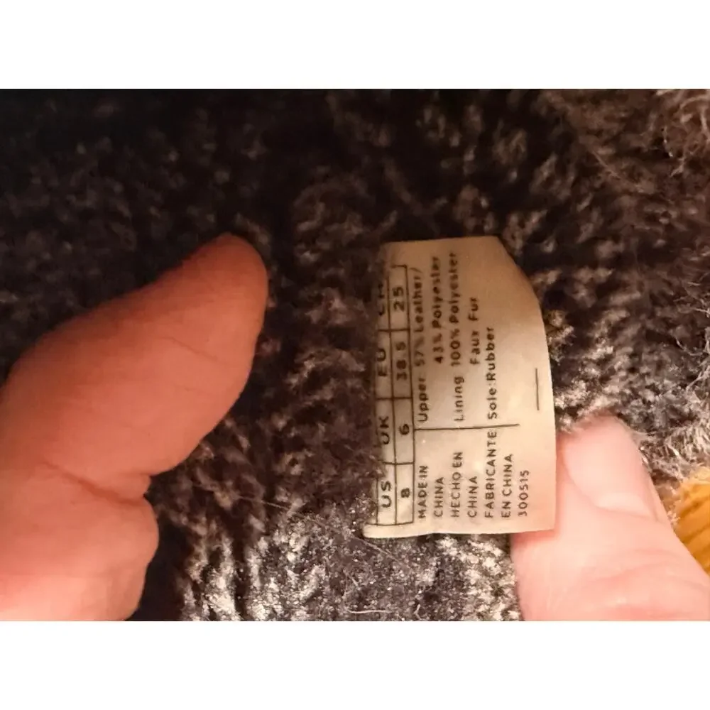 Toms Suède boots